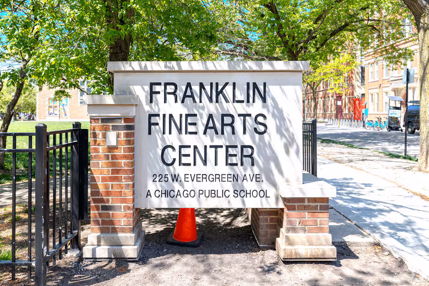 Franklin Fine Arts Center Chicago Il 2 Schoolphoto