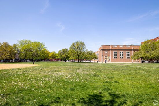 Franklin Fine Arts Center Chicago Il 4 Schoolphoto (1)